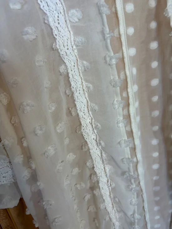 🌻5 for $30🌻 Maurices Cream Swiss Dot Sheer Kimono Cover-Up - Picture 5 of 13